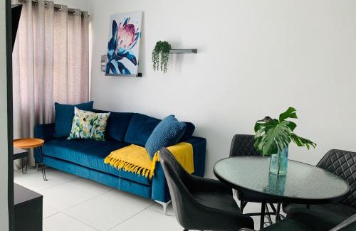Windhoek Apartment | Essence Lifestyle Self-Catering Accommodation - Academia