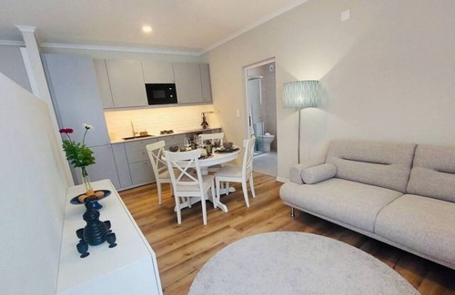 Angra do Heroismo Apartment | Estúdio Quinta São José by PontaNegraAzores