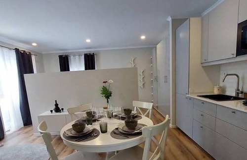 Angra do Heroismo Apartment | Estúdio Quinta São José by PontaNegraAzores