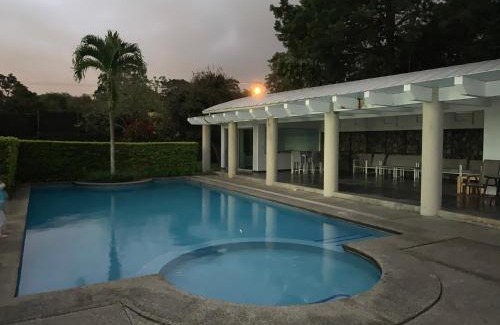 Escazu Apartment | Estancia exclusiva Bohemia