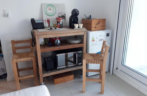 Punta del Este Apartment | Estudio con parrillero y vista al mar