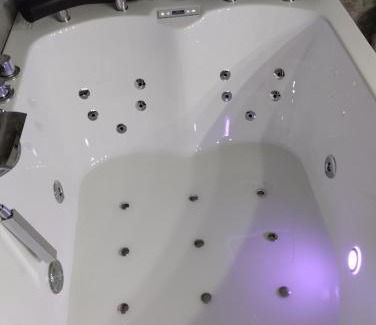 Jerez de la Frontera Apartment | Estudio jacuzzi Luz de Jerez