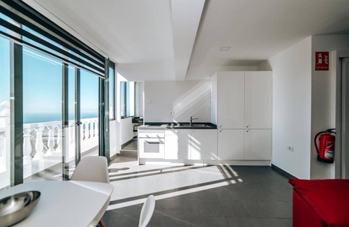 Adeje Apartment | Eterna Primavera Adeje - Relax with Jacuzzi and A/C