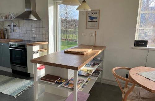 Kivik House | Eternellgården, Boende med självhushåll, nära Stenshuvuds Nationalpark