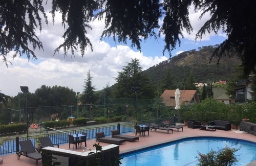 Nicolosi Villa | Etna Luxury Home - Luxurious and panoramic villa on Etna with swimming pool and tennis court.