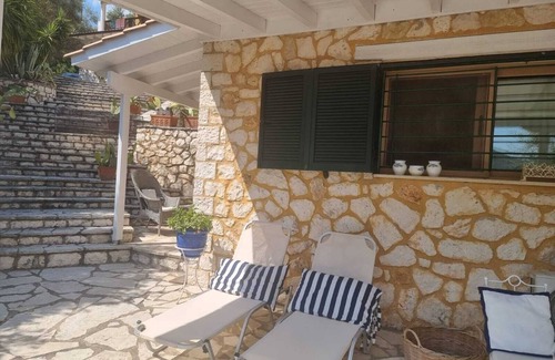 Sivota Condo | Eumaeos Spitakia