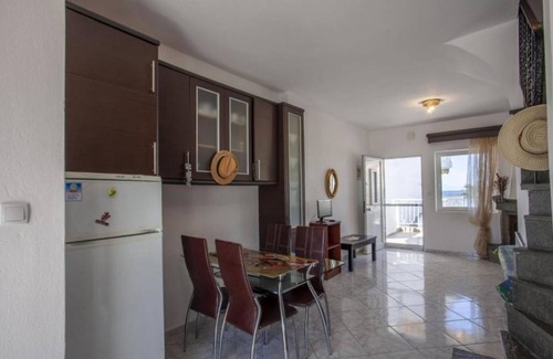Kassandra House | EUPHORIA Beachfront Holiday Home