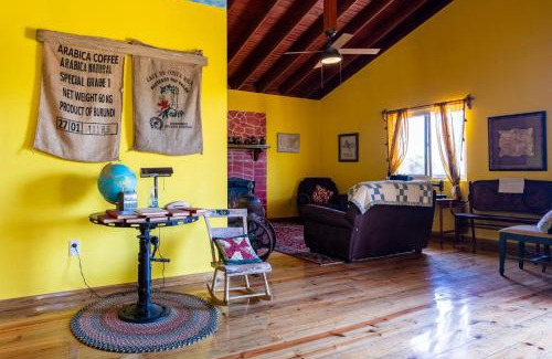 Roatan House | Eureka Home