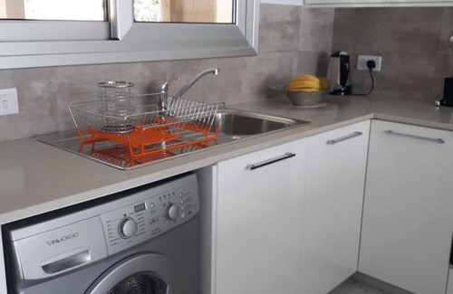 Oroklini Apartment | EvaChrist Apartment in Oroklini close to the beach