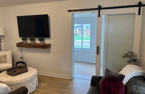 Broad Ripple House | Evan’s Broad Ripple Bungalow
