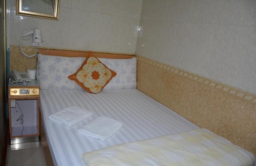 Tsim Sha Tsui House | Everest Guest House