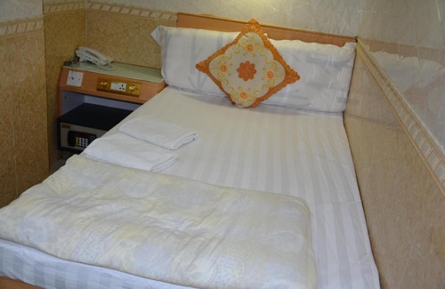 Tsim Sha Tsui House | Everest Guest House