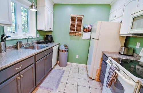 Gouldsboro House | Evergreen Escape Hot Tub Game Room Fire Pit