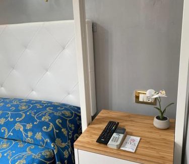 Rione XVIII Castro Pretorio House | Evergreen