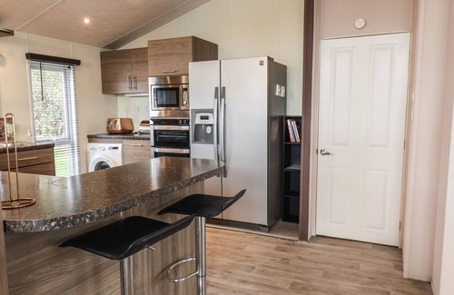Cayton Bay Cottage | Evergreen Pines