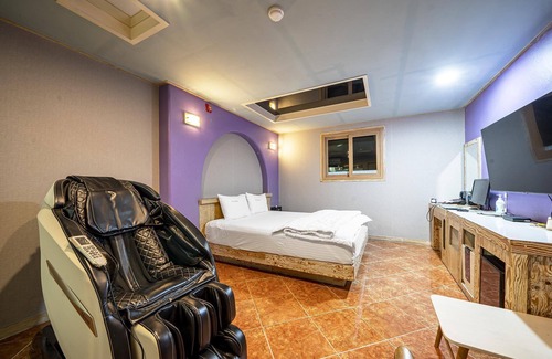Pohang Hotel | Evian Drive-in in Daejam-dong Pohang