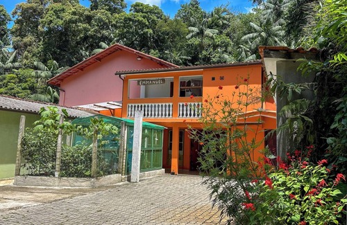 Penedo House | Excelente Casa com varanda, jardim e Wi-fi