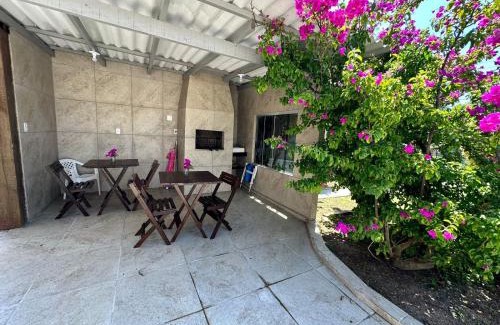 Xangri-La House | Excelente localização a metros do mar e próximo a todos os recursos
