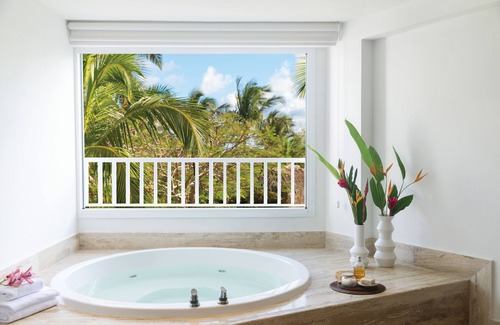 Punta Cana Resort | Excellence Punta Cana - Adults Only All Inclusive
