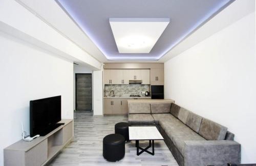 Kentron Apartment | Excellent apartment in the center of the Yerevan 15
