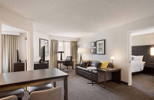 Reno/Tahoe Airport Resort | Excellent Choice! Unit w/Full Kitchen, Near Fleischmann Planetarium!