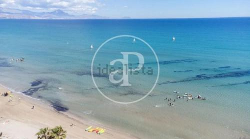 Cabo de las Huertas Apartment | Excepcional Apartamento LOFT a pie de playa en CHALET ROQUETES