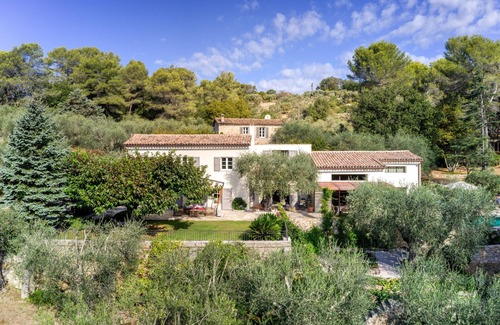 Valbonne Villa | Exceptional 4 bed villa in Valbonne, renovated Mas, large pool, enormous grounds