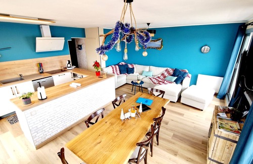 Grandcamp-Maisy Apartment | Exceptional panoramic view of Pointe du Hoc and Grandcamp harbour