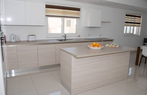 Mellieha Apartment | Exceptional Style With Exceptional Views - Bono View