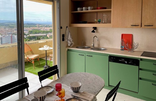 Carcassonne Apartment | Exceptional view of the Cité de Carcassonne - elevator and terrace parking