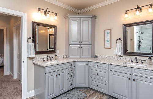 Murfreesboro House | Exceptionally Spacious Family Vacation Home With Private Pool & Spa