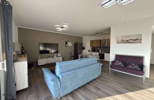 Serignan Apartment | Exceptionnel appartement avec vue mer