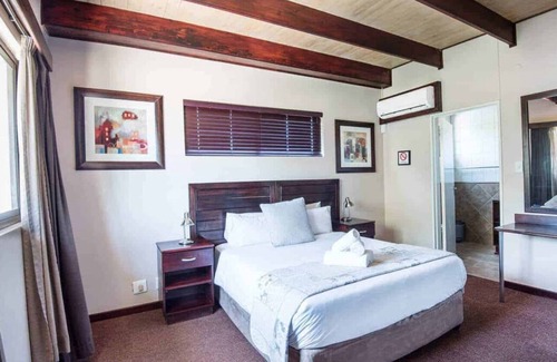 Windhoek Apartment | Exciting Family Retreat! Swimming Pools, Near Windhoek Country Club Bowls!