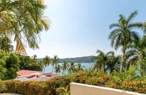 Pichilingue Villa | Exclusiva Villa con Acceso Directo a la Playa