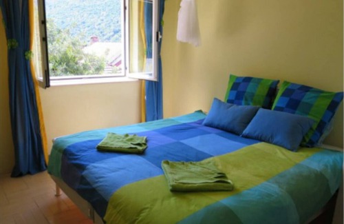 Trpanj Apartment | EXCLUSIVE 2 Bed SEAFRONT Apt - STUNNING VIEWS