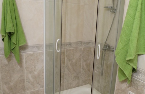 Trpanj Apartment | EXCLUSIVE 2 Bed SEAFRONT Apt - STUNNING VIEWS