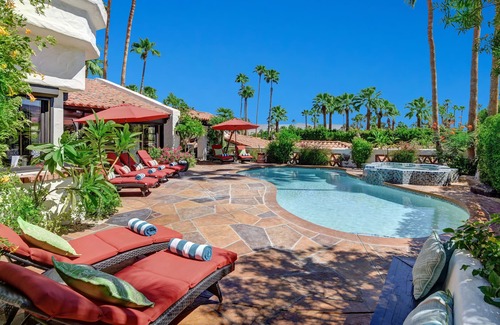 The Mesa House | Exclusive 5 BDR Tennis Estate + Mtn Views, Sleeps 12 people - El Portal Tennis R