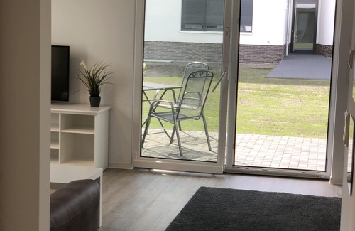 Großraschen Condo | Exclusive apartment on Lake Großräschen with a terrace