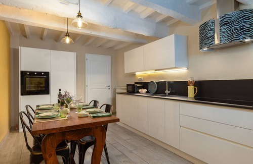 Siena City Centre Apartment | Exclusive apartment in the historic center of Siena with WI-FI TV full kitchen