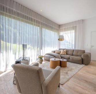 Kappl Apartment | Exclusive Apartment with Spa Area near Ischgl