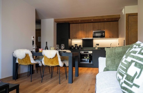 Megeve Apartment | Exclusive apt with terrace and view 2BD/5P -Megève