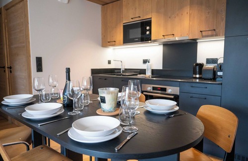Megeve Apartment | Exclusive apt with terrace and view 2BD/5P -Megève