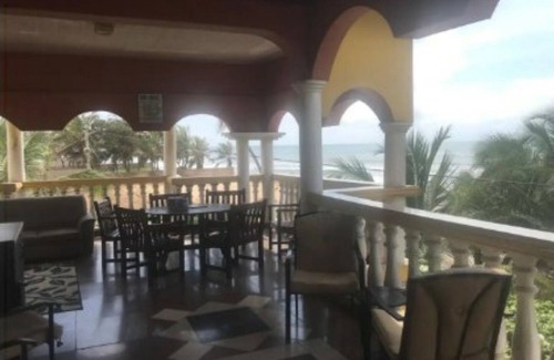 Prampram Apartment | Exclusive Beachfront Mediterranean Villa near Tema