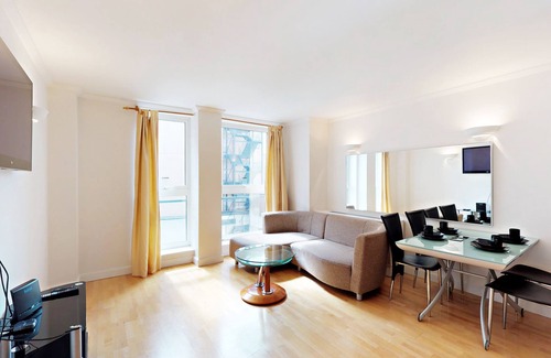 Holborn Apartment | EXCLUSIVE CENTRAL LONDON APARTMENT IN HIGH HOLBORN - CLOSE TO SHOPS & MUSEUMS