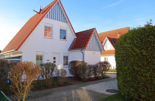 Wurster Nordseekuste House | Exclusive and inviting: your dream villa "Fröhner" -300 m to the North Sea beach