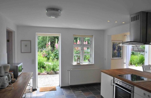 Warthe House | exclusive house to feel good with chimney, romantic farm garden - Usedom