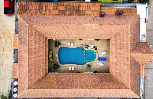 Bang Sare Villa | Exclusive Private Fully Enclosed 7 Bedroom Resort with Beautiful Pool