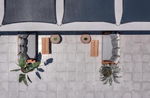 Kamari Villa | Exclusive Santorini Villa The Drop The Flame Villa 2 Bedrooms Private Outdoor Jacuzzi and Serene Location Vourvoulos