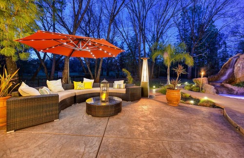 Auburn House | Exclusive Sierra Foothills Oasis
