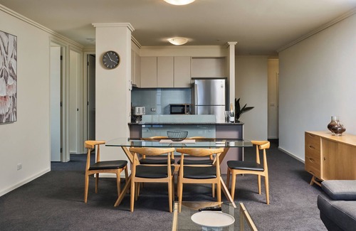 Southbank House | Exclusive Stays - Sentinel III